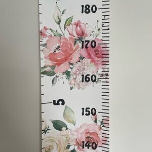 Floral Growth Chart Wall Decor